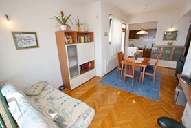 Apartmán A6 + 2P - jídelna